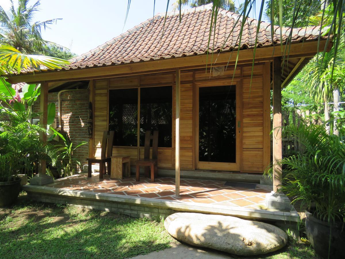 Segara Urip Apartment Negara  Ngoại thất bức ảnh