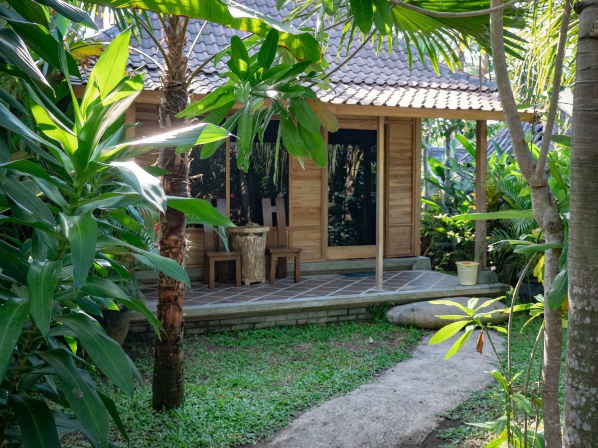 Segara Urip Apartment Negara  Ngoại thất bức ảnh